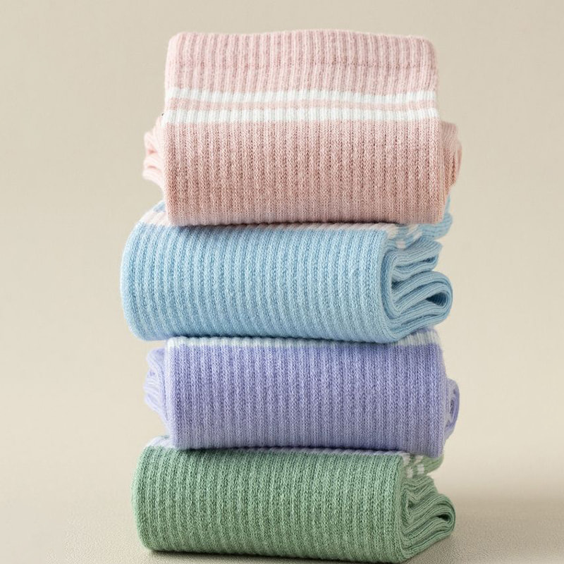 Frühlings- und Herbst -Yoga -Übungs -Fitness -Baumwollsocken Frauen mittlere Socken Frühlings- und Herbst -Yoga -Übungs -Fitness -Baumwollsocken Frauen mittlere Socken