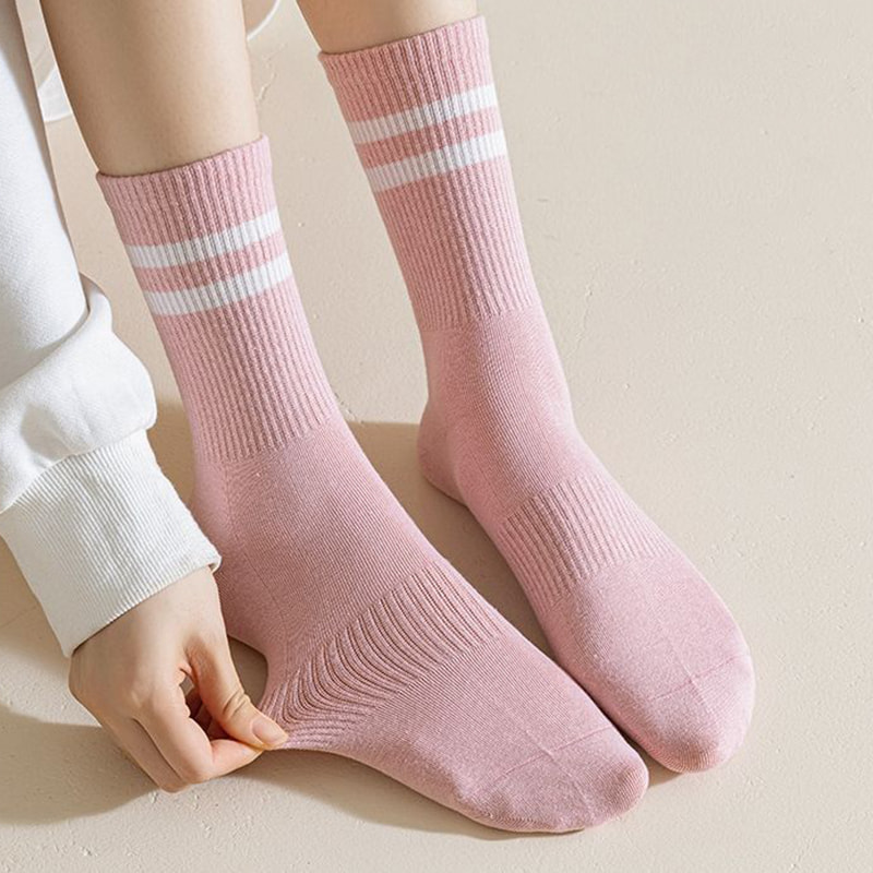 Frühlings- und Herbst -Yoga -Übungs -Fitness -Baumwollsocken Frauen mittlere Socken Frühlings- und Herbst -Yoga -Übungs -Fitness -Baumwollsocken Frauen mittlere Socken