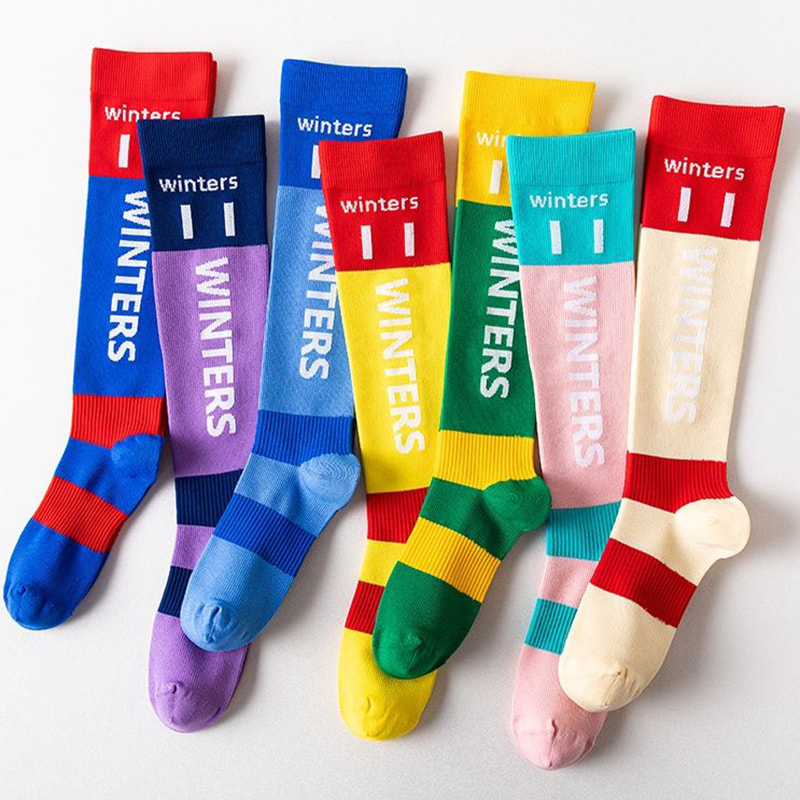 Sportmuskeln können Socken für die professionelle Fitness von Frauen, Laufen, Springenseil, Druck, Schläbnisbeine, Wadensocken komprimieren Sportmuskeln können Socken für die professionelle Fitness von Frauen, Laufen, Springenseil, Druck, Schläbnisbeine, Wadensocken komprimieren