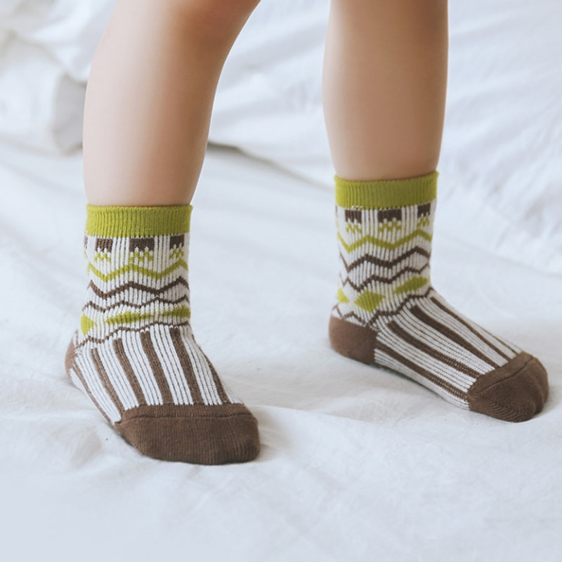 Doppelnadel -Kindersocken, Anti -Slip -Klebstoff, Wandersocken, losen Mundbabysocken, neugeborene Babysocken