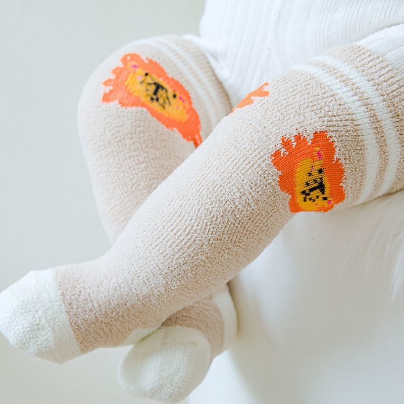 Baby lange Socken auf Lager Herbst und Winter dicker Korallenmerze Herren- und Frauen -Baby Kniesocken Neugeborene Lange Socken Baby lange Socken auf Lager Herbst und Winter dicker Korallenmerze Herren- und Frauen -Baby Kniesocken Neugeborene Lange Socken